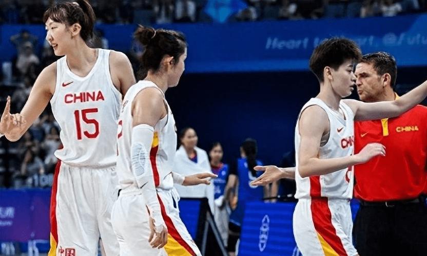 女篮半决赛中国vs朝鲜